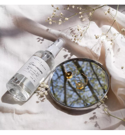 Hydrolat de Géranium Rosat – soin naturel tonique, apaisant et purifiant