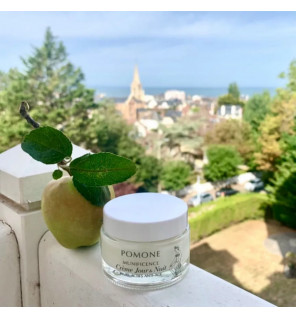 Crème Jour & Nuit aux Pluri-Actifs Anti-Âge – Extraits de Pomme & Soin Global Jeunesse 50ml